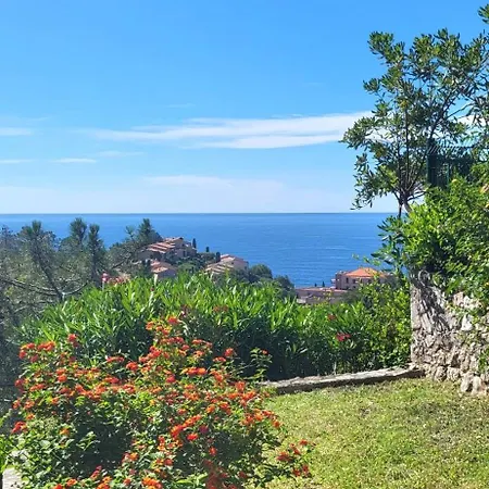 Seaview House, Close Cannes, Pool, Garden. Garage Vakantiehuis *